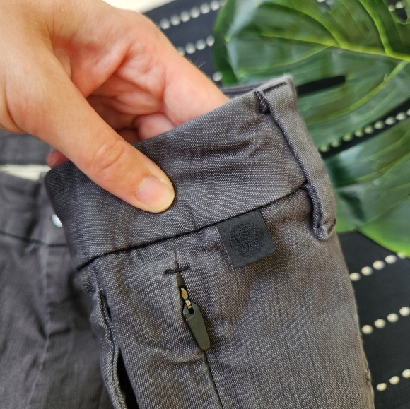 Lululemon Commission Pant Slim Oxford Black/White Size 31 - Picture 6 of 11